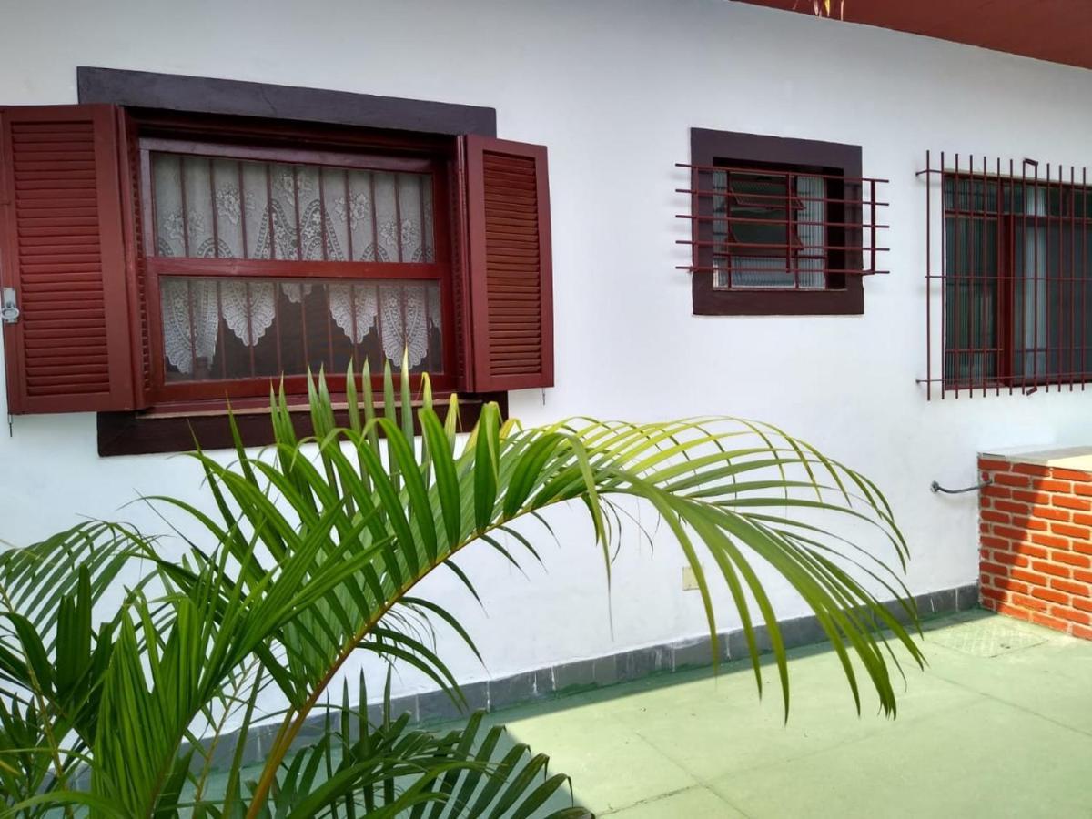 Casa Inteira Cravada Entre Os Principais Pontos Turisticos Villa Caraguatatuba Exterior photo